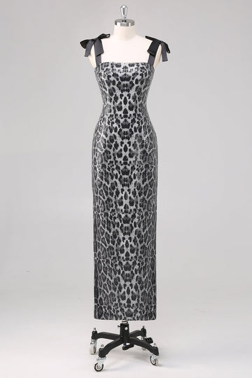 Robe formelle à bretelles en fourreau léopard gris scintillant